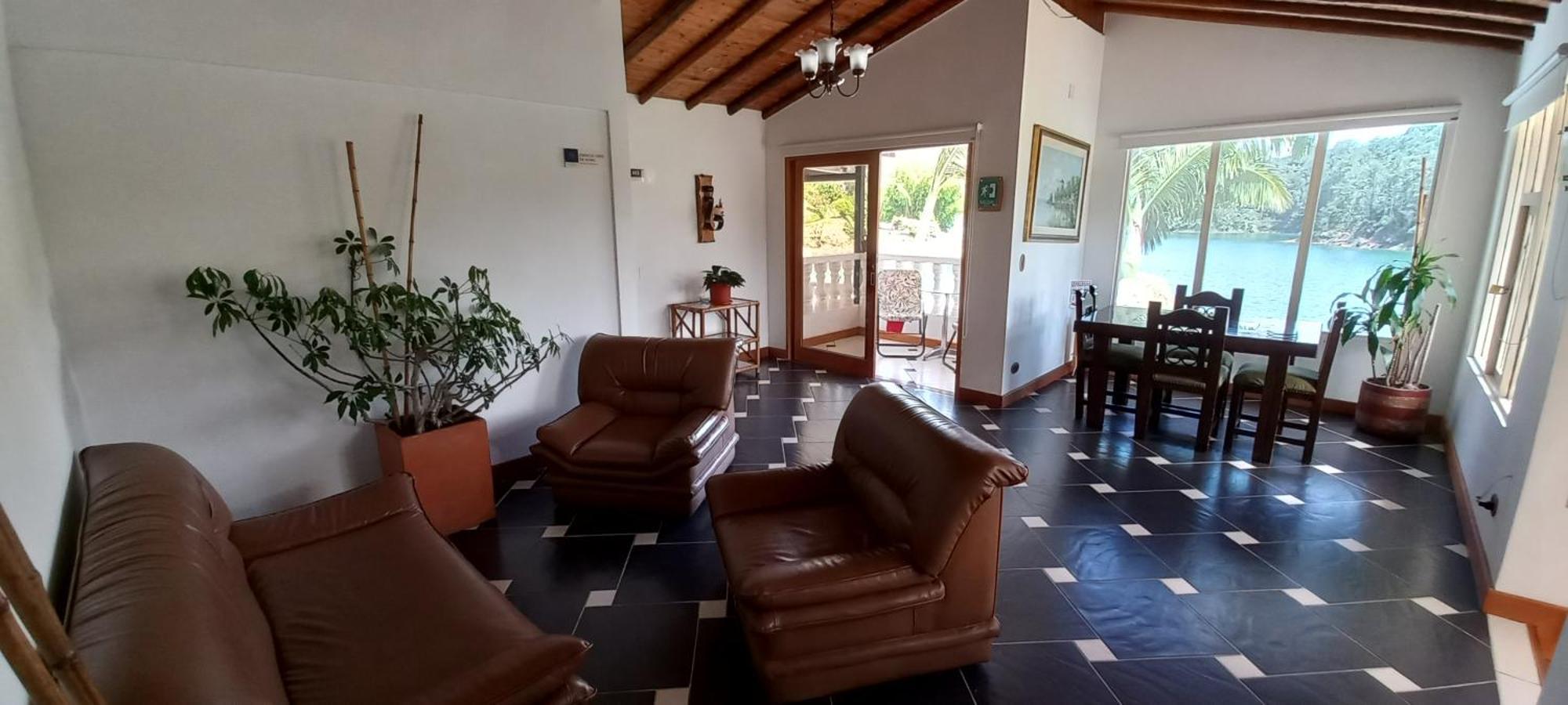 Hotel Casa Linda غواتابيه المظهر الخارجي الصورة