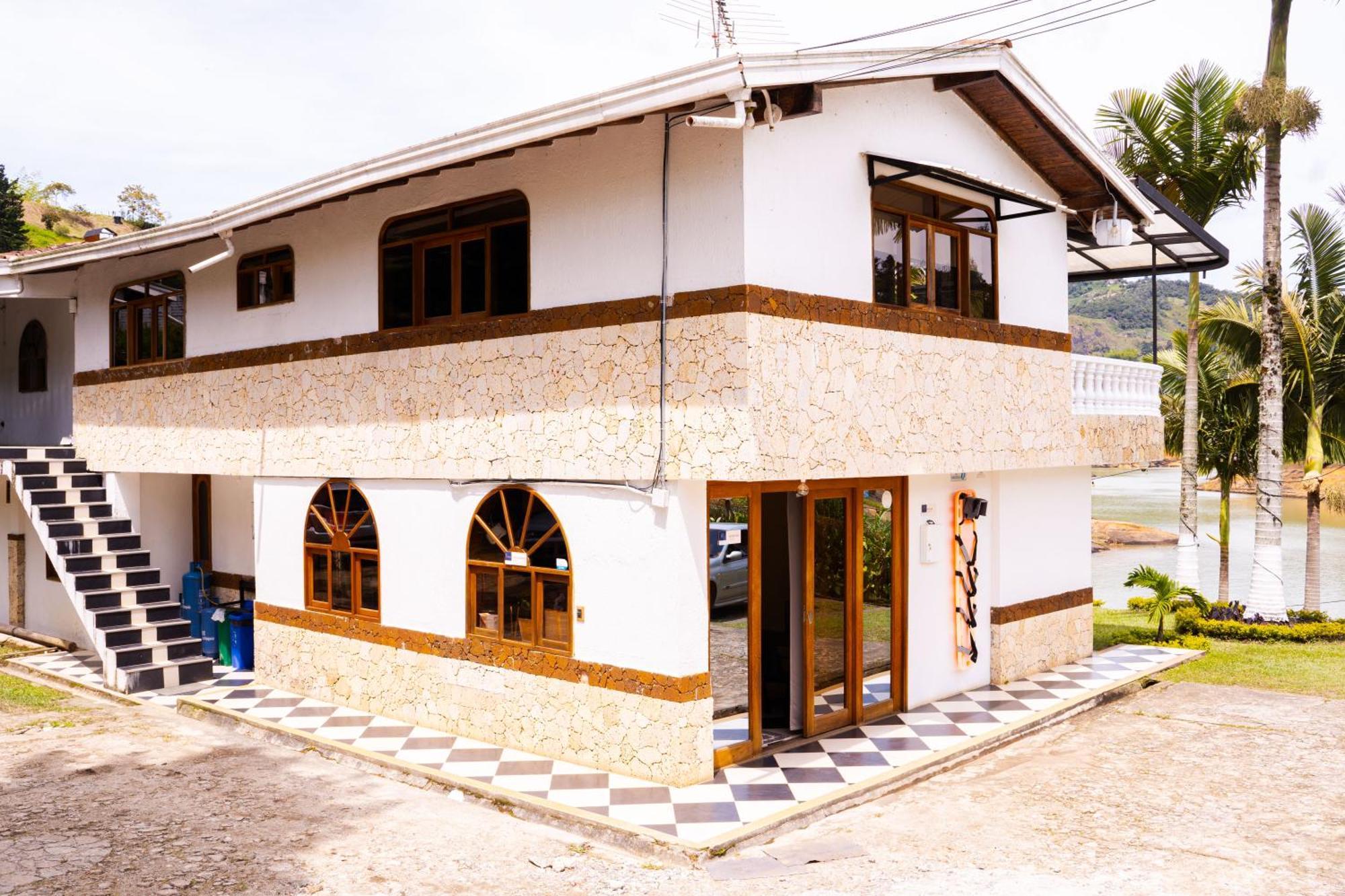 Hotel Casa Linda غواتابيه المظهر الخارجي الصورة